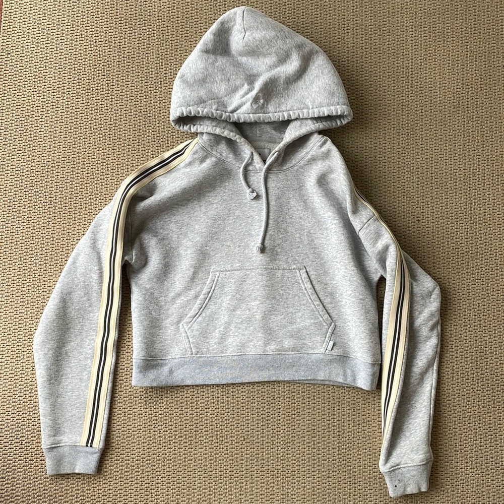 Aritzia tna sweatshirt